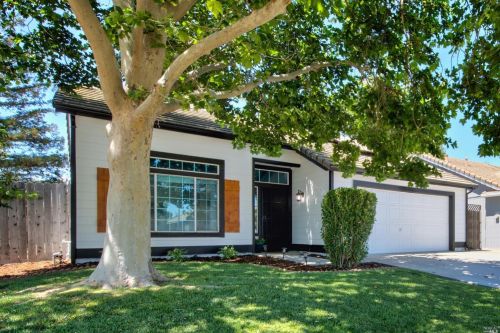 625 Evans Rd, Liberty Farms, CA 95620-4272
