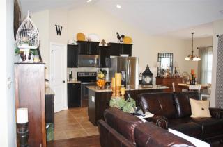 630 Arabella Dr, Jacksonville NC  28546-8423 exterior