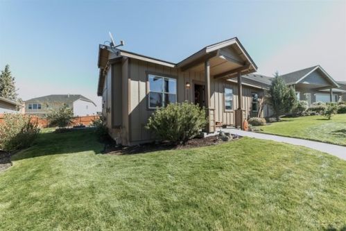 63802 Stanley Way, Bend, OR 97701-3401
