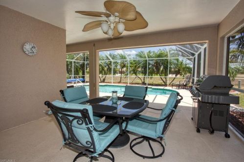 2725 19th Ave, Cape Coral, FL 33909-0045
