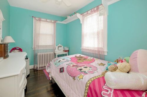 179 Astor Ave, Hawthorne NY  10532-1852 exterior