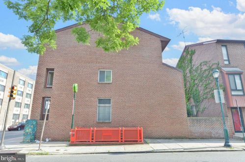 234 9th St, Philadelphia PA  19107-1822 exterior