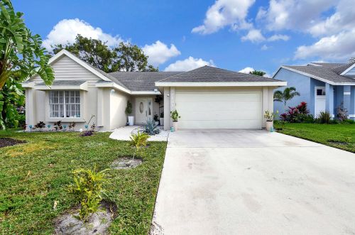 10672 Kasmir Ct, Boynton Beach, FL 33437-3215