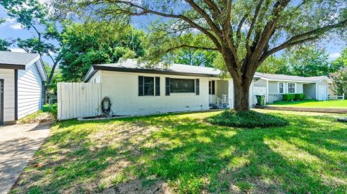 777 Ruth Ln, Hurst, TX 76053-6406