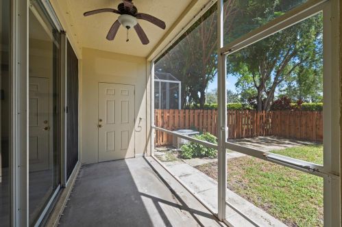 8084 Briantea Dr, Boynton Beach FL  33472-2745 exterior