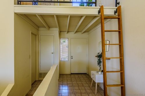 11335 Cascada Way, San Diego CA 92124-2880 exterior