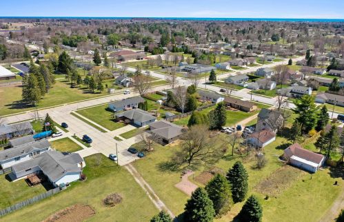 2815 46th St, Two Rivers WI  54241-1012 exterior