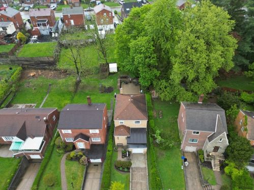 1523 Hawthorne St, Pittsburgh, PA 15201-2026