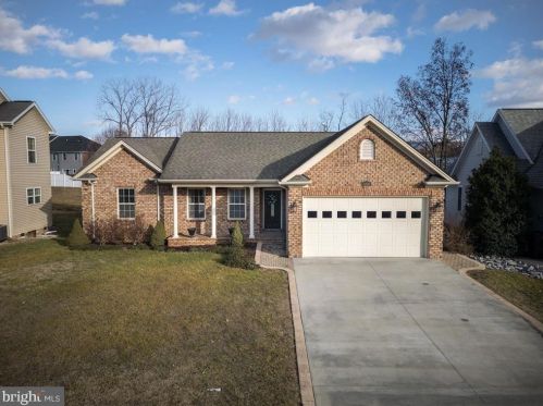 4330 Wiltshire St, Harrisonburg VA  22802-1174 exterior