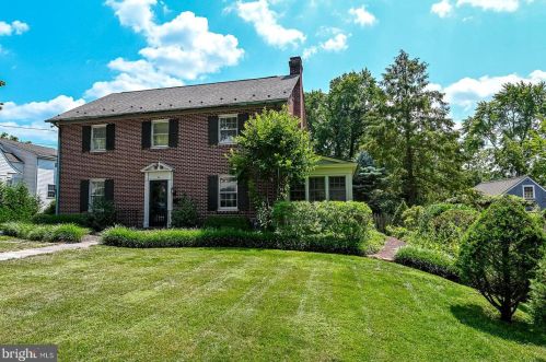 88 6th Ave, Collegeville, PA 19426-2506