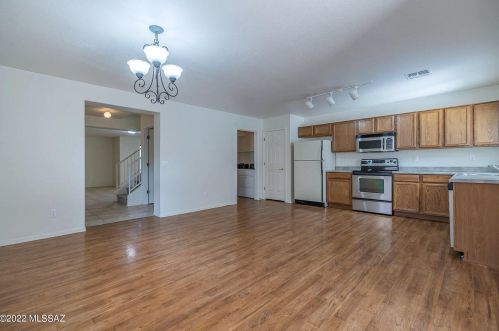 4164 Stone River Dr, Tucson, AZ 85712-6651