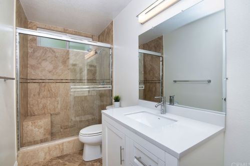 5162 Bridgewood Dr, Buena Park CA  90623-1711 exterior