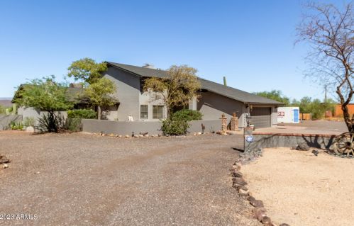 35825 17th Ave, Phoenix AZ  85086-7251 exterior