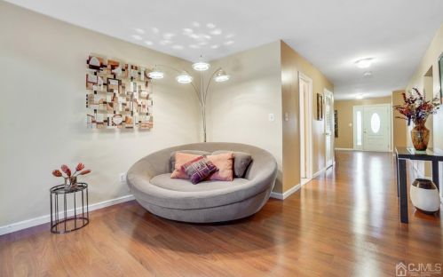 11 Carmel Ct, Old Bridge NJ  08857-3064 exterior