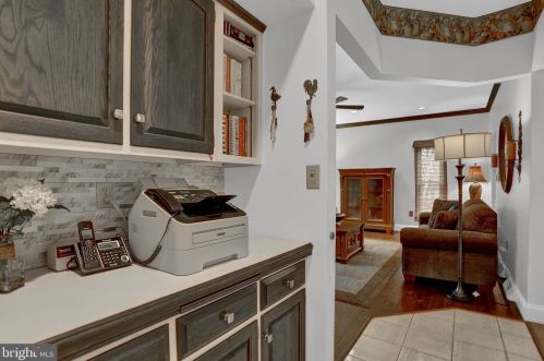 63 Willow Mill Park Rd, Navy Sup Dpt PA  17050-1757 exterior