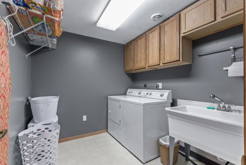 414 6th St, Hastings MN  55033-1916 exterior