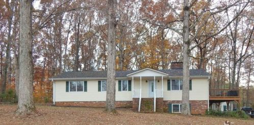 1640 Price House Rd, Roebuck SC  29376-4015 exterior