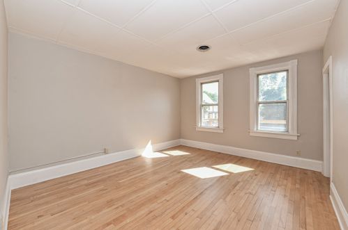 3115 Brisbane Ave, Milwaukee WI 53207-2605 exterior