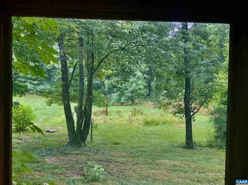 6417 Hillsboro Ln, Crozet VA  22932-3322 exterior