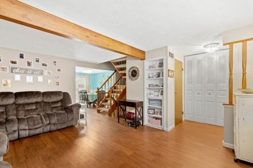 3138 Laurel Ridge Cir, Bridgeville PA  15017-1655 exterior