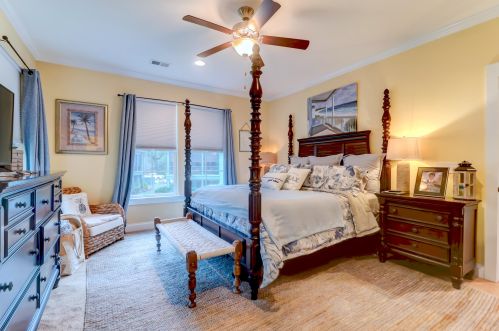 116 Slipper Shell Ct, Mount Pleasant SC  29464-6724 exterior