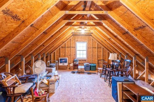 10 Mulligan Dr, Bybee VA  22963-2560 exterior