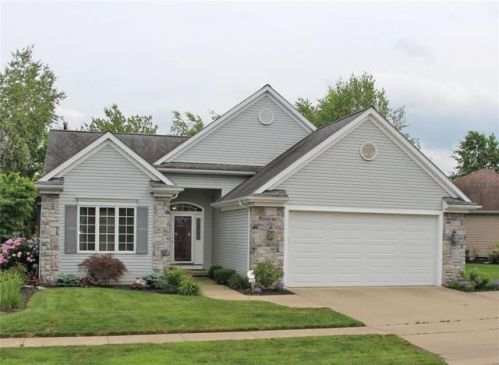 5509 Stone Run Dr, Fairview, PA 16415-3227