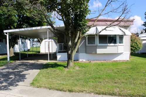 34 Beech Dr, Springfield, OH 45502-5914