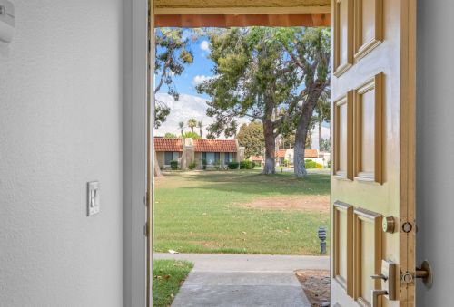 35603 Feliz Ct, Rancho Mirage CA  92270-1231 exterior