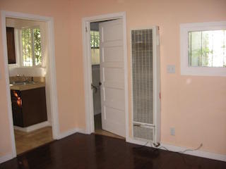 707 33rd St, Oakland CA  94609-2903 exterior