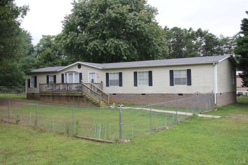 44 Sunset Dr, Concord, VA