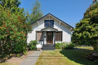 9430 18th Ave, Seattle WA  98106-2717 exterior