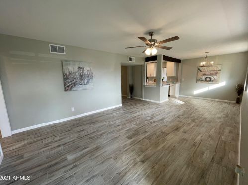 4938 Tuckey Ln, Glendale, AZ 85301-4019