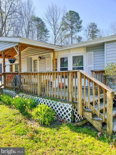 6408 Sunset Rd, Spotsylvania, VA 22551-2654
