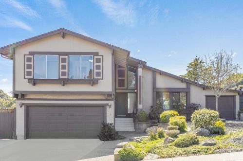 2180 Bluejay Cir, Pinole, CA 94564-1842
