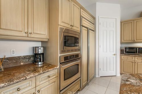 57780 Black Diamond, La Quinta CA  92253-8780 exterior