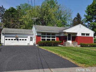 1318 Richards Dr, Watertown, NY 13601-4528