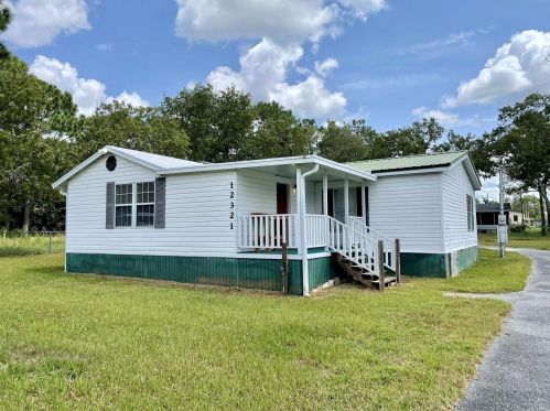 12321 85th Ct, Belleview, FL 34420-5333