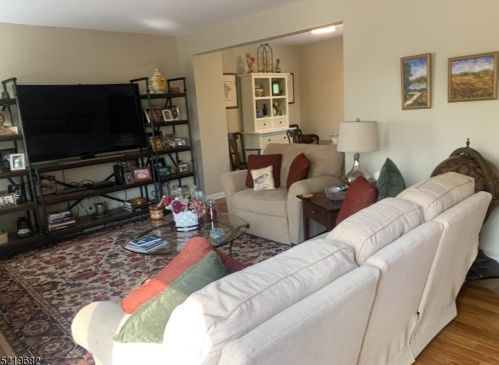 15 Green Heron Dr, Hackettstown NJ  07840-3302 exterior