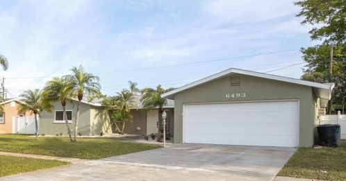 6493 30th Ave, Saint Petersburg, FL 33710-3230