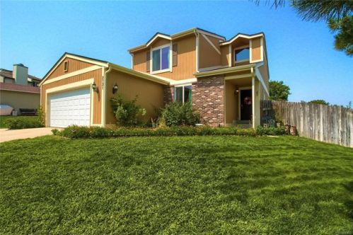 2731 Truckee St, Denver, CO 80013-2173