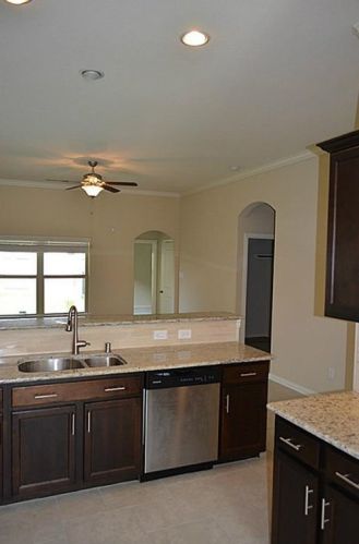 644 Maple Point Dr, Conroe TX  77301-3170 exterior