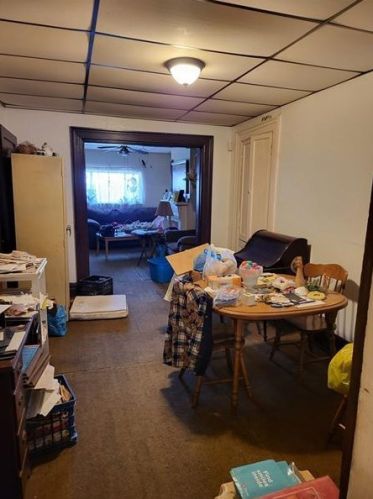 2422 Cobden St, Pittsburgh PA  15203-2711 exterior