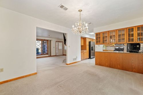 17 Brookside Dr, Mc Donald PA  15057-4401 exterior