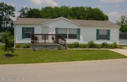 500 Birchwood Cir, Shelbyville, KY 40065-8523