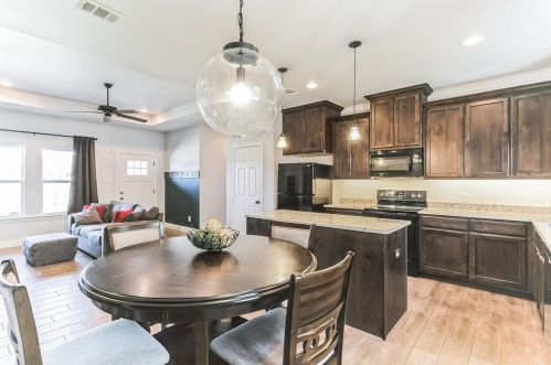 4707 Henry St, Greenville TX  75401-3021 exterior