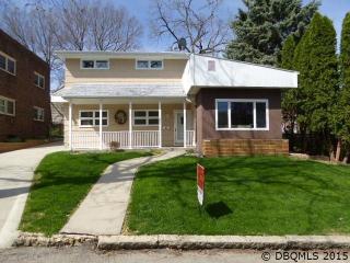 435 Gilmore St, Dubuque, IA 52001-6609