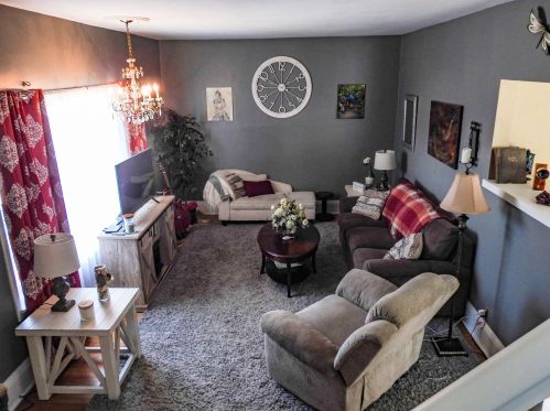 631 5th St, Manitowoc, WI 54220-3934