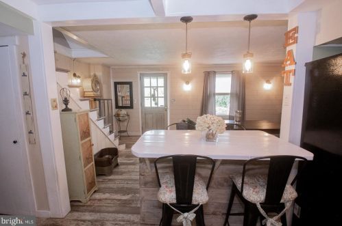 590 Borough Line Rd, Collegeville PA  19426-2804 exterior