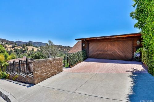 3171 El Tovar Dr, Glendale, CA 91208-1811